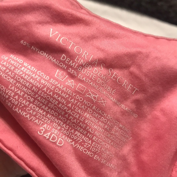 ✨ VICTORIA SECRET LINED DEMI BRA ✨ - Picture 3 of 3